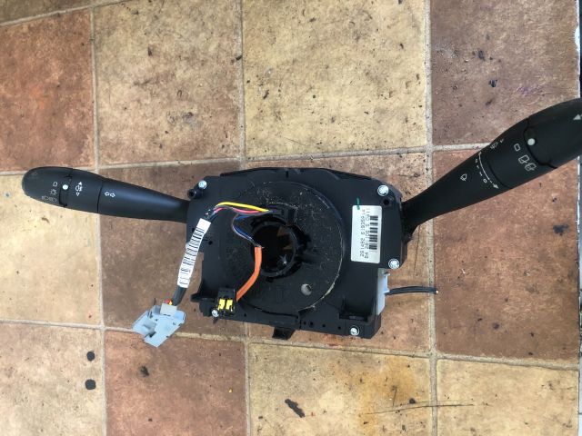 bontott PEUGEOT 207 Komplett Kormánykapcsoló (Bajuszkapcsoló)