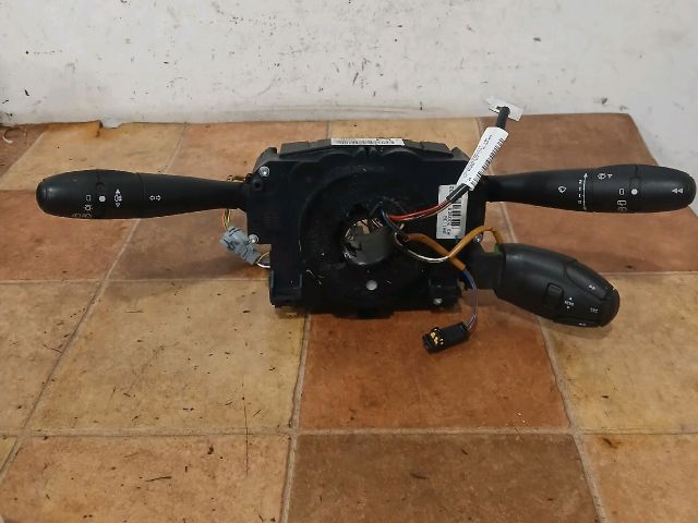 bontott PEUGEOT 207 Komplett Kormánykapcsoló (Bajuszkapcsoló)