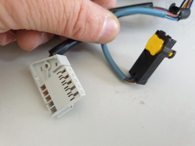 bontott PEUGEOT 207 Komplett Kormánykapcsoló (Bajuszkapcsoló)