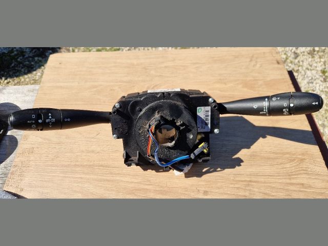 bontott PEUGEOT 207 Komplett Kormánykapcsoló (Bajuszkapcsoló)