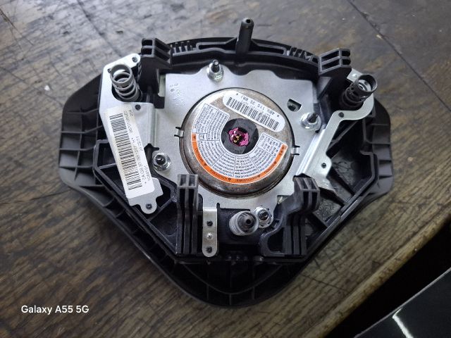 bontott PEUGEOT 207 Kormánylégzsák