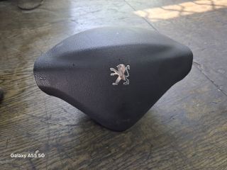 bontott PEUGEOT 207 Kormánylégzsák