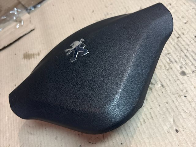 bontott PEUGEOT 207 Kormánylégzsák