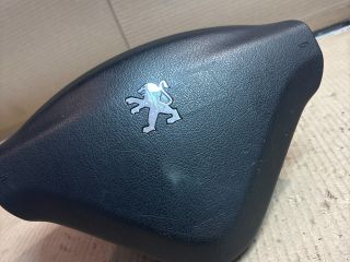 bontott PEUGEOT 207 Kormánylégzsák