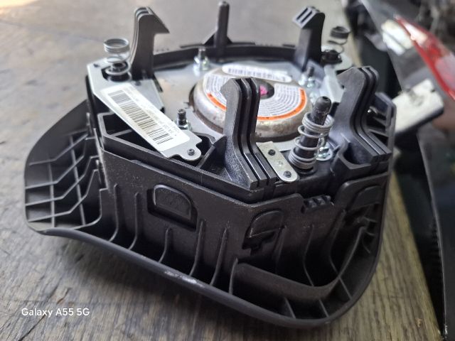 bontott PEUGEOT 207 Kormánylégzsák