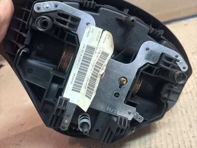 bontott PEUGEOT 207 Kormánylégzsák