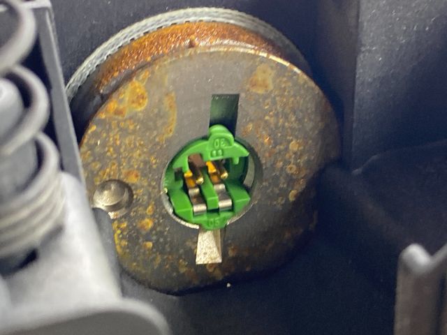 bontott PEUGEOT 207 Kormánylégzsák