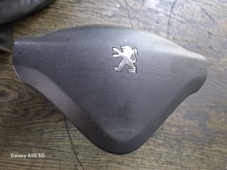 bontott PEUGEOT 207 Kormánylégzsák