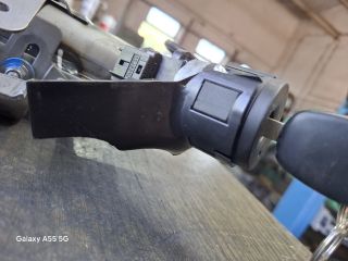 bontott PEUGEOT 207 Kormányoszlop