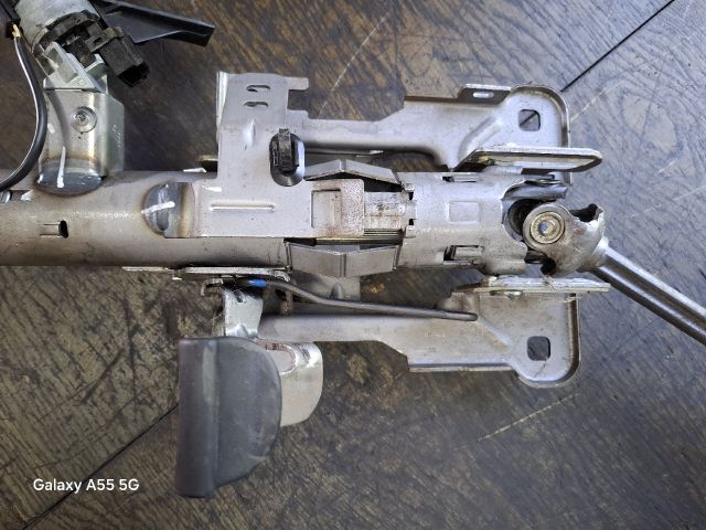 bontott PEUGEOT 207 Kormányoszlop