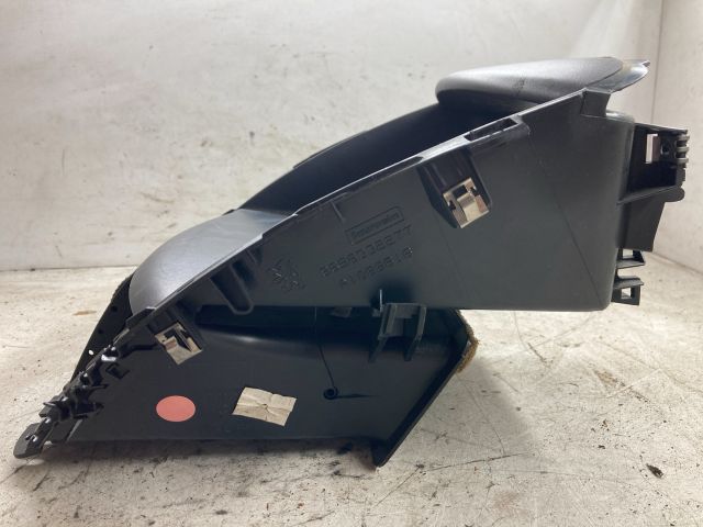 bontott PEUGEOT 207 Középkonzol Keret