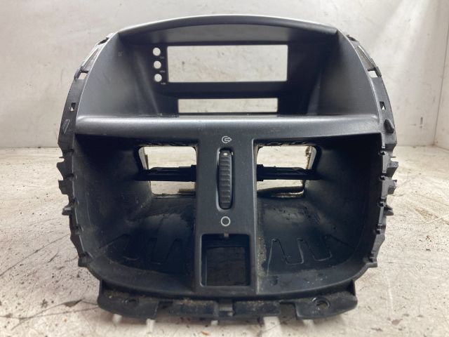 bontott PEUGEOT 207 Középkonzol Keret