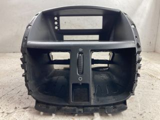 bontott PEUGEOT 207 Középkonzol Keret