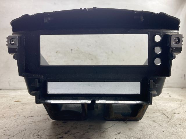 bontott PEUGEOT 207 Középkonzol Keret