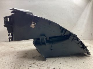 bontott PEUGEOT 207 Középkonzol Keret