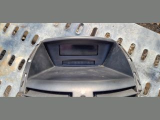 bontott PEUGEOT 207 Középső Szellőző