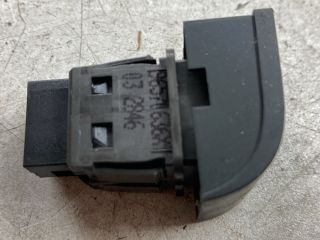 bontott PEUGEOT 207 Központizár Kapcsoló