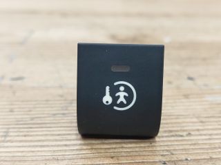 bontott PEUGEOT 207 Központizár Kapcsoló