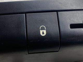 bontott PEUGEOT 207 Központizár Kapcsoló