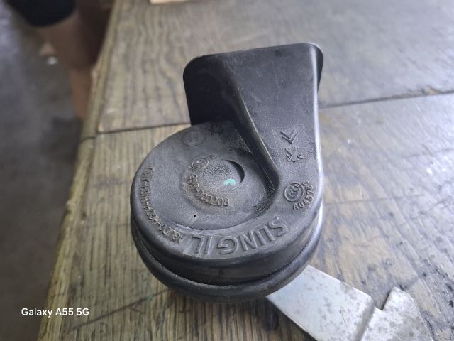 bontott PEUGEOT 207 Kürt