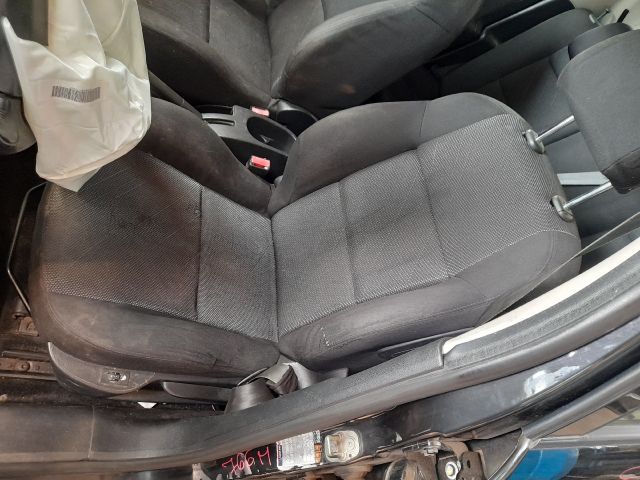 bontott PEUGEOT 207 Kürt