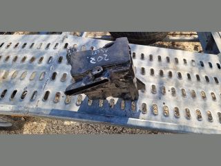 bontott PEUGEOT 207 Légbeömlő