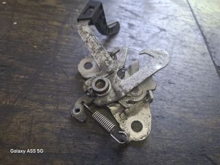 bontott PEUGEOT 207 Motorháztető Zárszerkezet