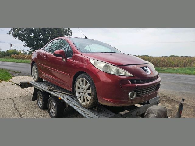 bontott PEUGEOT 207 Motorháztető