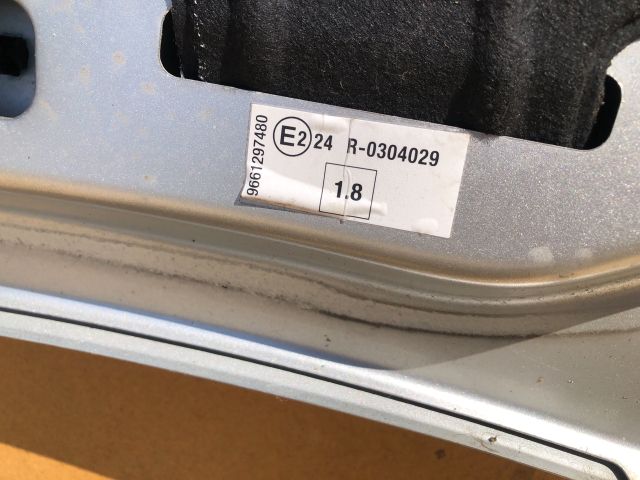 bontott PEUGEOT 207 Motorháztető