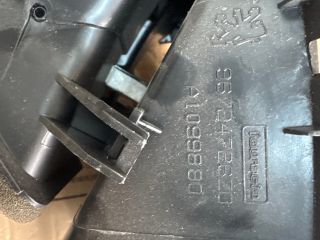 bontott PEUGEOT 207 Multifunkciós Kijelző Keret