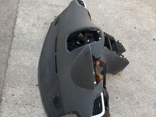 bontott PEUGEOT 207 Műszerfal Héj