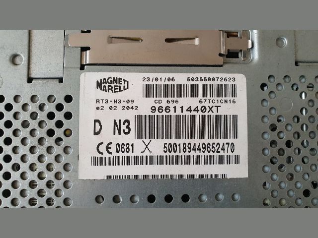 bontott PEUGEOT 207 Navigációs Fejegység