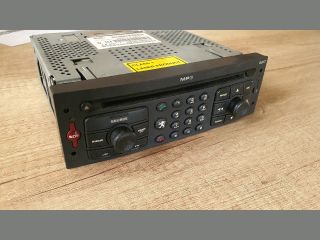 bontott PEUGEOT 207 Navigációs Fejegység