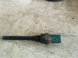 bontott PEUGEOT 207 Olajnyomás Jeladó