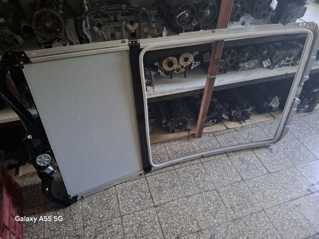 bontott PEUGEOT 207 Panoráma Tető