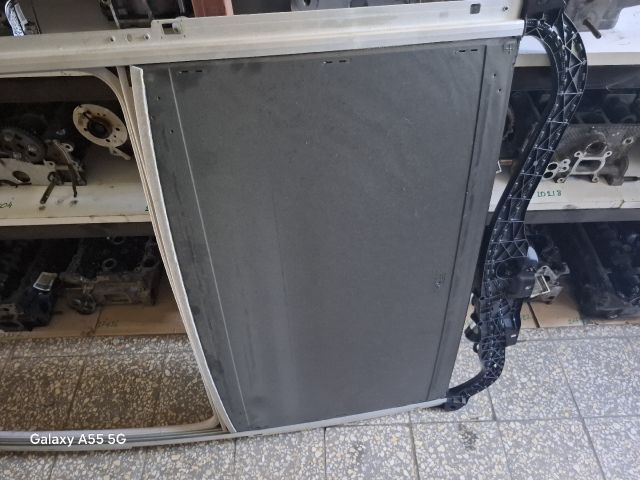 bontott PEUGEOT 207 Panoráma Tető