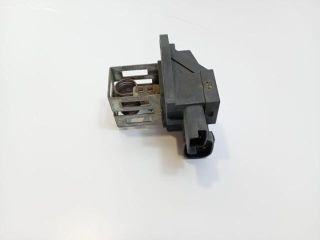 bontott PEUGEOT 207 Relé