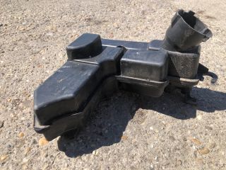 bontott PEUGEOT 207 Szívás Zaj Csökkentő Doboz