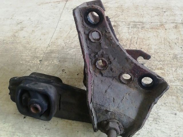 bontott PEUGEOT 207 Tartó Bak