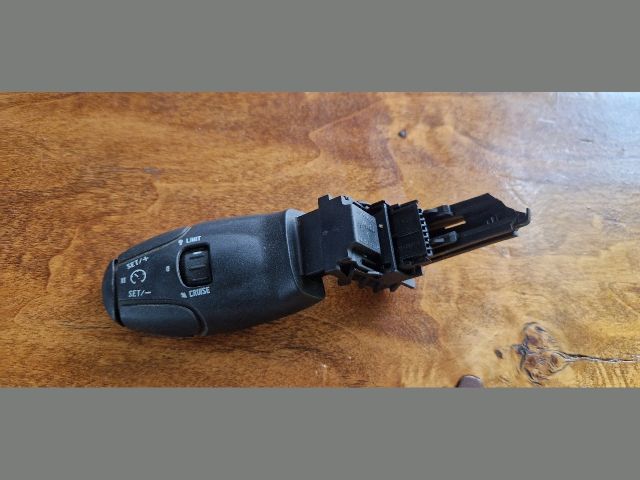 bontott PEUGEOT 207 Tempomat Kar (Magában)