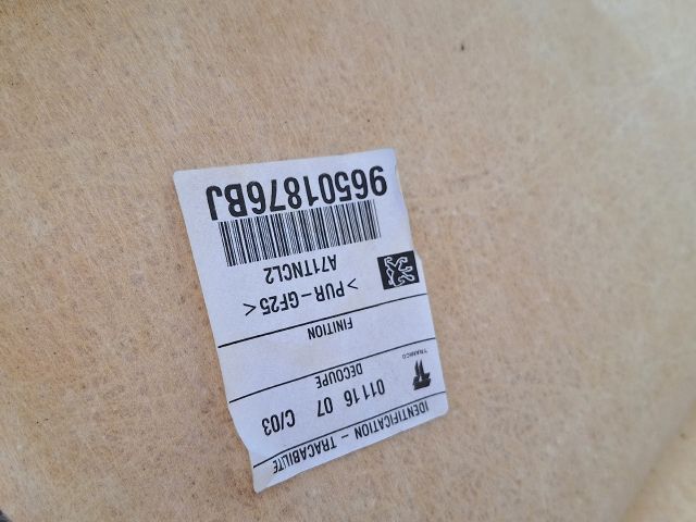 bontott PEUGEOT 207 Tetőkárpit