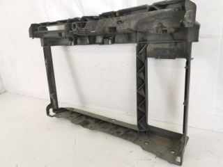 bontott PEUGEOT 207 Vízhűtő Radiátor Tartó