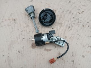 bontott PEUGEOT 207 Zárbetét Szett