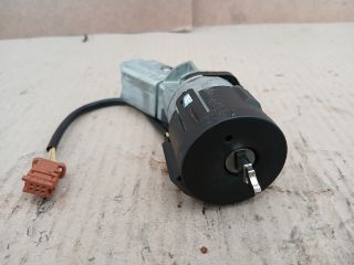 bontott PEUGEOT 207 Zárbetét Szett