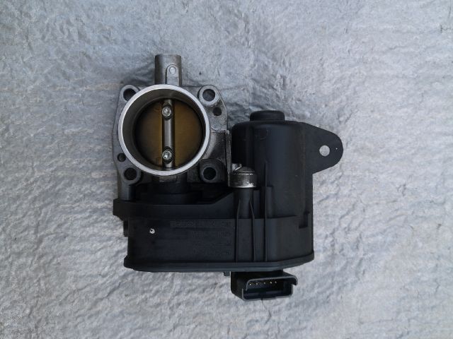 bontott PEUGEOT 208 Fojtószelep (Elektromos)