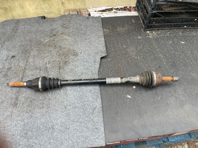 bontott PEUGEOT 208 Jobb Féltengely