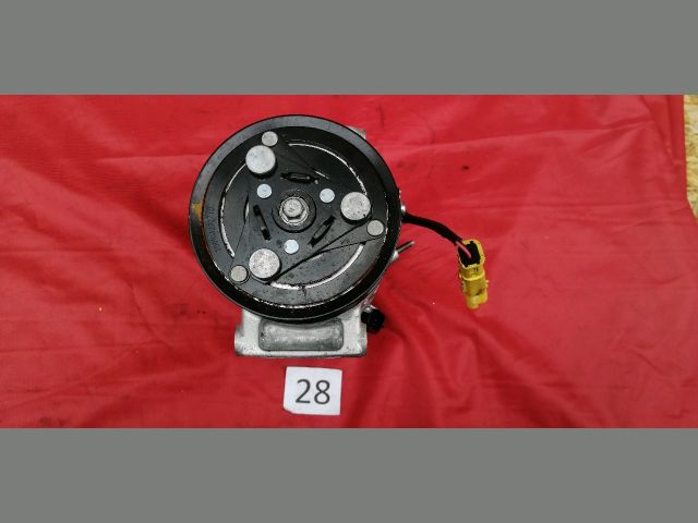 bontott PEUGEOT 208 Klímakompresszor