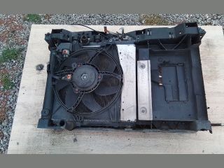 bontott PEUGEOT 208 Komplett Homlokfal (Részeivel)