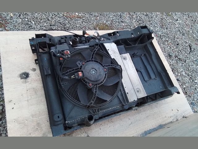 bontott PEUGEOT 208 Komplett Homlokfal (Részeivel)