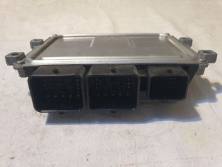 bontott PEUGEOT 208 Motorvezérlő